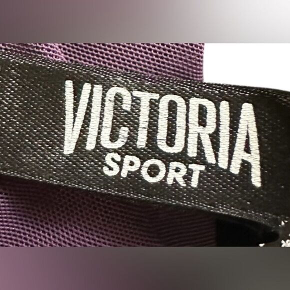 Victoria Sport by Victoria Secrets Lightweight Mesh Sports Bra Purple Size 34DD - Picture 4 of 6